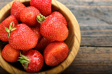ripe strawberries on the table