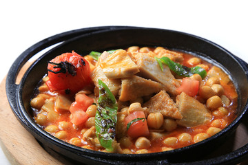 tripe chickpea stew gourmet traditional turkish dish