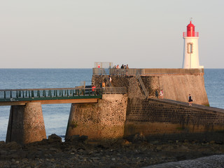 phare les sables d'olonne