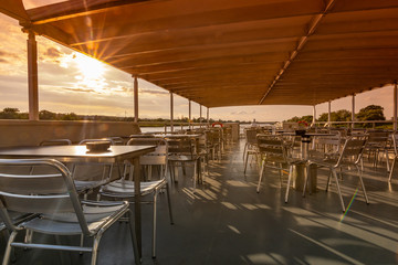 Sonnendeck  bei der Flussfahrt auf der Weißen Flotte