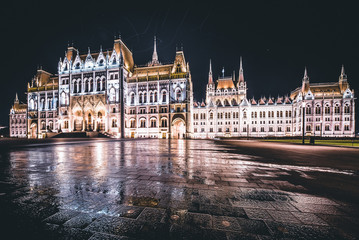 parliament in budapest