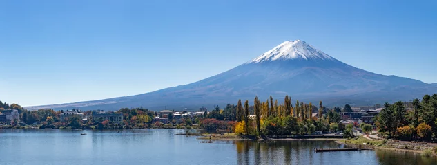 Papier Peint photo autocollant Mont Fuji Mt Fuji and Lake Kawaguchi