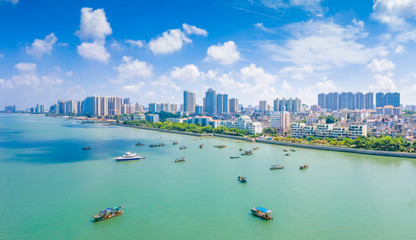 Naklejka premium Coastal and dock scenery in Beihai City, Guangxi