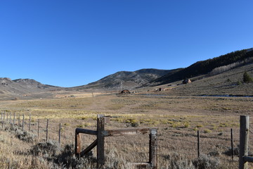 Colorado historic mountain cemetery elk mountain hot sulphur springs high country graves halloween