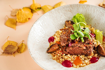 barley  with beef and mushrooms
