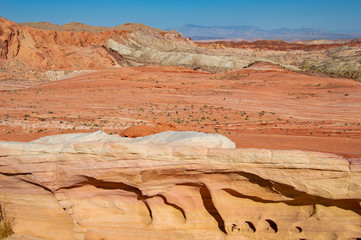 arches national park valley of fire desert