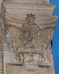 Säule, Detail