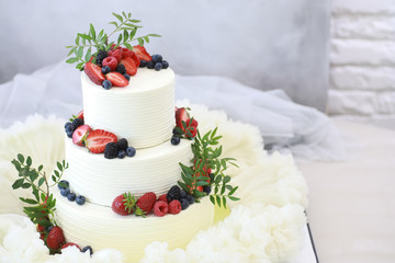 Confectionery flavored cakes for a holiday