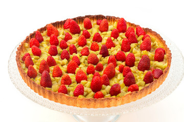 Tarte à la rhubarbe et aux fraises