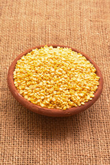 indian pulses in pot