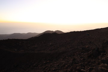 Fototapeta na wymiar Anochecer Teide Tenerife