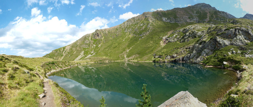 Etang sourd