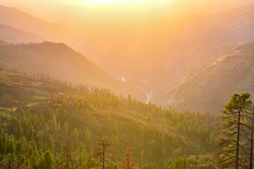 Yosemite Valley view from Glacier Road