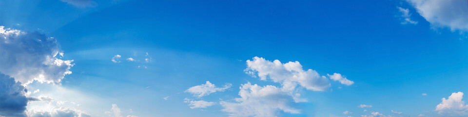 Obraz na płótnie Canvas Panorama sky with cloud on a sunny day. Beautiful cirrus cloud. Panoramic image.