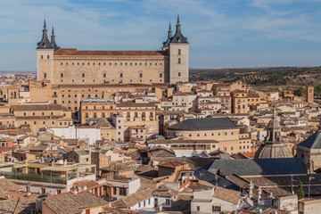Fototapeta na wymiar View of Alcazar fortress in Toledo, Spain