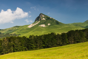 Fototapeta premium landscape in the mountains