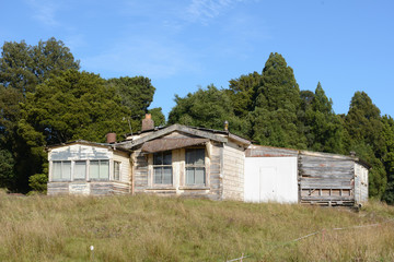 Fototapeta na wymiar abandoned house