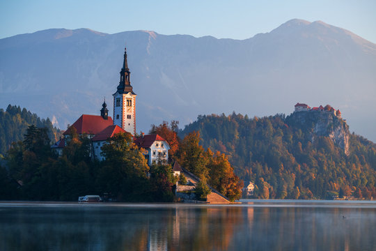 Insel Bled und Schloss Bled auf dem Bleder See, Slowenien