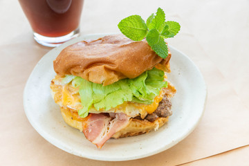 ハンバーガー