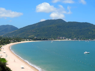 Fototapeta premium The Tabatinga Beach landscape in Caraguatatuba city, Sao Paulo State, Brazil