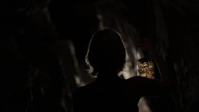 Carlsbad Caverns - Woman 