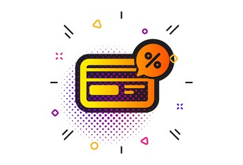 Obraz premium Banking Payment card with Discount sign. Halftone circles pattern. Credit card icon. Cashback service symbol. Classic flat cashback icon. Vector