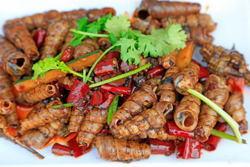 Spicy fried shell dishes.