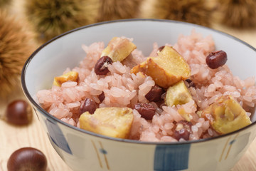 秋の味覚　栗おこわ