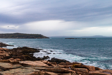 Fototapeta na wymiar Rocky beach on the Maine coast