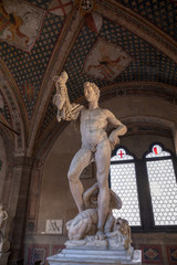 Obraz premium Panoramic view of sculptures in Bargello