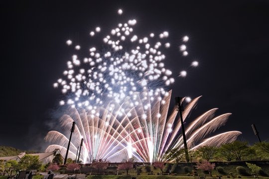 神奈川県 いせはら芸術花火大会 4 Stock Photo Adobe Stock