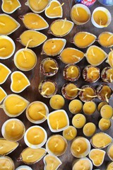 Beautiful candles to decorate the restaurant.