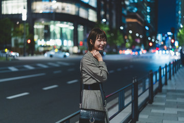 Fototapeta premium 都会の女性