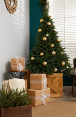 Fototapeta na wymiar Beautiful decorated Christmas tree in living room interior