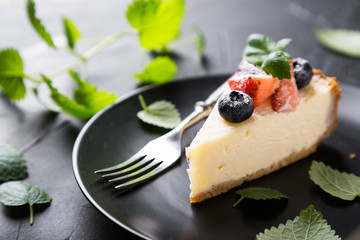 Cheesecake with Fresh Berries and Mint