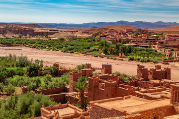  Kasbah Ait Ben Haddou in the Atlas Mountains.