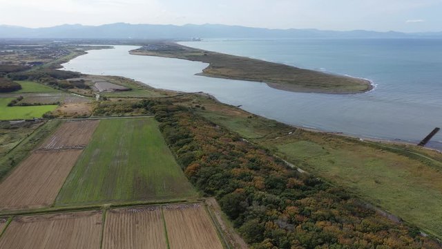 石狩川の河口 / 北海道石狩市 ドローン空撮
