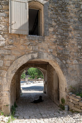 Fototapeta na wymiar arch in small village Oppede Le Vieux hilltop in Provence Luberon Vaucluse France