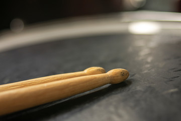 The drummer's drumstick heads rest on the Goliath patch