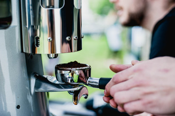 barista working in restaurant