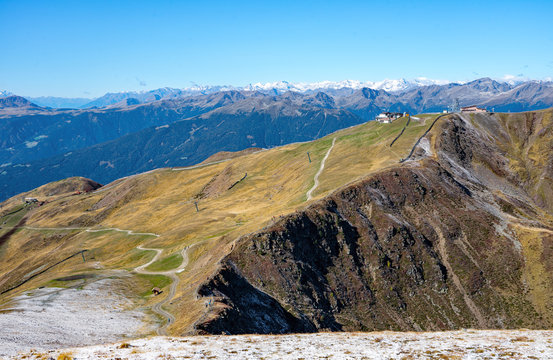 Wandern in S&uuml;dtirol auf der Plose: Fernblick im Herbst