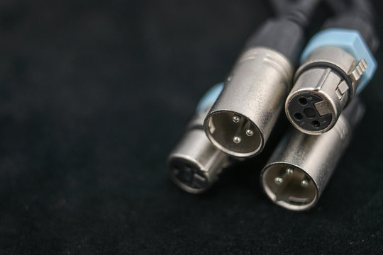Canon or xlr connector set ready for use with an audio signal