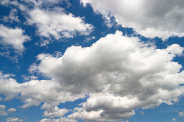 clouds mottle pattern in blue sky