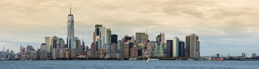 Fototapeta na wymiar Panoramic view of New York City as seen from the harbor.