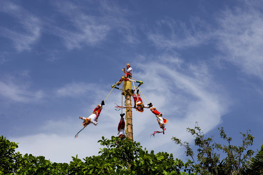 Voladores