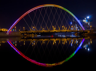 Obraz premium bridge in night