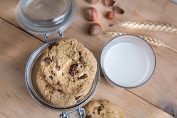 Cookies et verre de lait - Milk