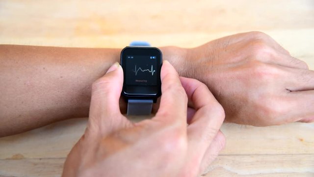 Check ECG by smartwatch / Check Heart rate by Smartwatch