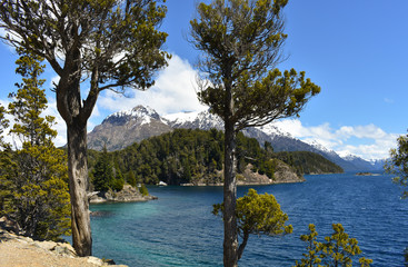 Fototapeta na wymiar Nahuel Huapi Lake, Bariloche (Argentina)