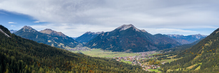 panorama over mountains at ehrwald zwischentoren on a autumn fall day